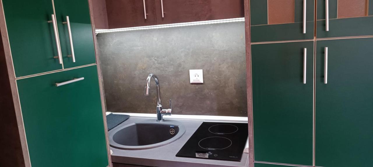 Tajna037 Apartment ครูเชวัซ ภายนอก รูปภาพ